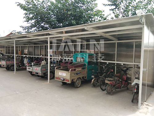 衡水某小區(qū)陽(yáng)光板電動(dòng)車棚